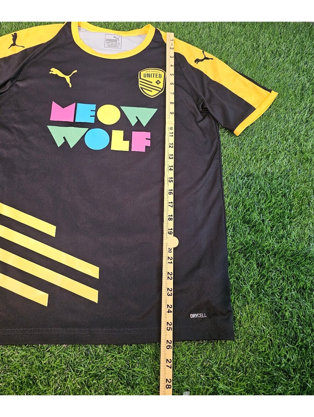 Puma Meow Wolf United Black and Yellow Sports Jersey Size Small - Picture 5 of 6